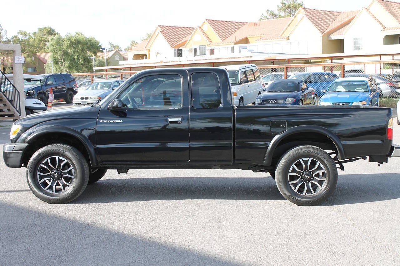 Used 2000 Toyota Tacoma PreRunner w/ Value Pkg RWD image 5