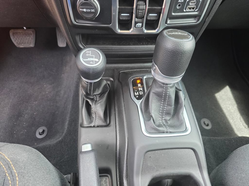 Used 2025 Jeep Gladiator Sport AWD/4WD image 20