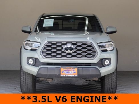 Used 2023 Toyota Tacoma TRD Off-Road AWD/4WD image 4