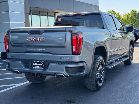 Used 2021 GMC Sierra 1500 AT4 w/ AT4 Value Package AWD/4WD image 2