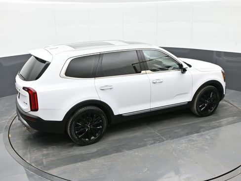 Used 2021 Kia Telluride SX w/ SX Prestige Package image 35