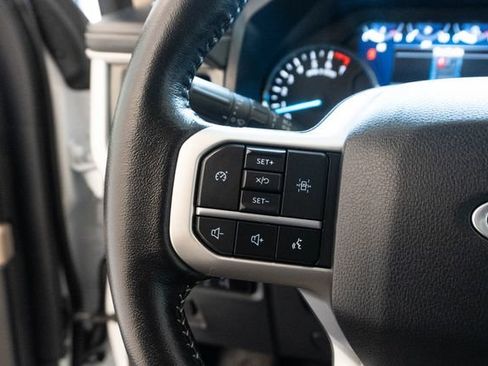 Used 2023 Ford Expedition XLT RWD image 23