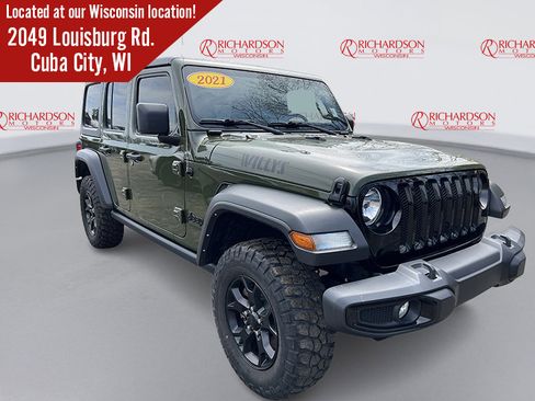 Used 2021 Jeep Wrangler Unlimited Sport AWD/4WD image 3
