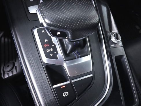 Used 2019 Audi A5 2.0T Premium Plus AWD/4WD image 26