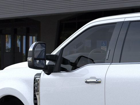 New 2026 Ford F350 Platinum w/ Platinum Plus Package AWD/4WD image 17