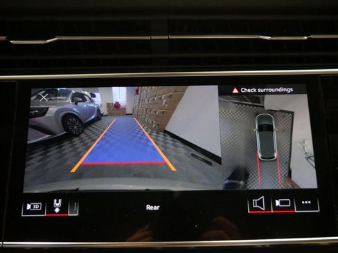 Used 2022 Audi Q7 3.0T Premium Plus image 22