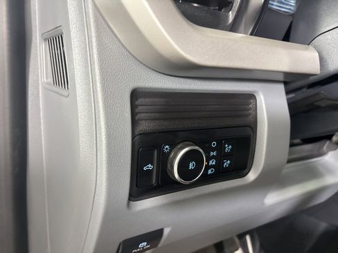 Used 2025 Ford F250 XLT AWD/4WD image 8