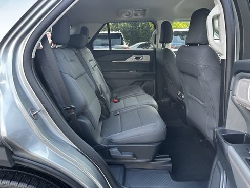 Certified 2025 Ford Explorer Active AWD/4WD image 37