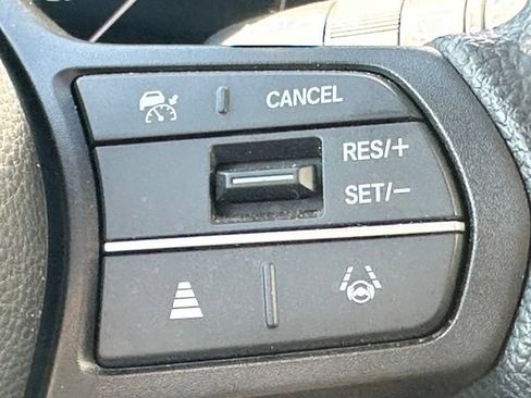 Used 2025 Honda CR-V EX image 13