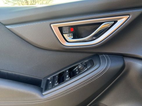 Used 2024 Subaru Forester Premium image 19