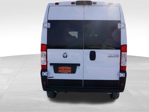 Used 2025 RAM ProMaster 2500 w/ Crew Van Package image 6