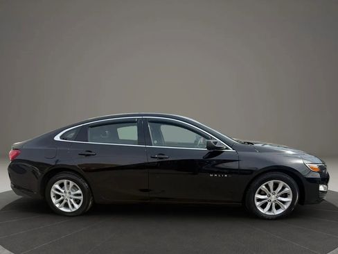 Used 2019 Chevrolet Malibu LT image 4