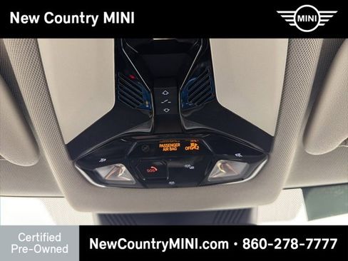 Certified 2025 MINI Cooper 2-Door Hardtop image 24