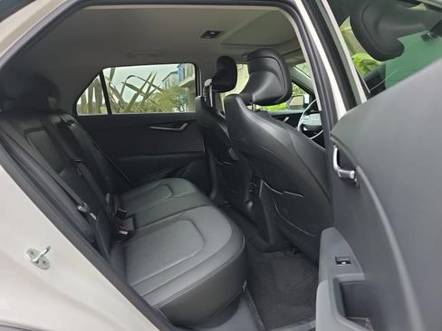 Used 2023 Kia Niro Wave FWD image 5