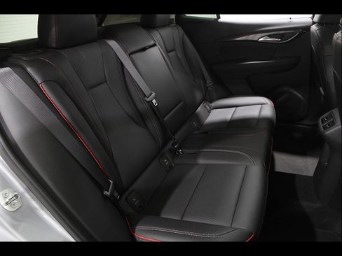 Used 2023 Buick Envision Essence w/ Sport Touring Package AWD/4WD image 19