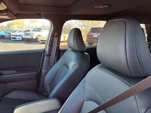 New 2026 Subaru Outback Premium image 18