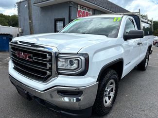 Used 2017 GMC Sierra 1500 2WD Regular Cab image 1