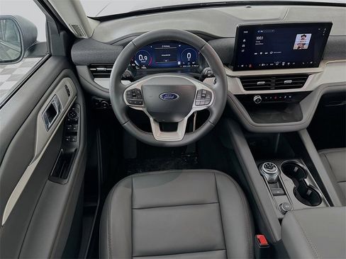 New 2026 Ford Explorer Active w/ Active Comfort Package image 23