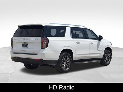 Used 2021 Chevrolet Suburban LT w/ LT Signature Package AWD/4WD image 10