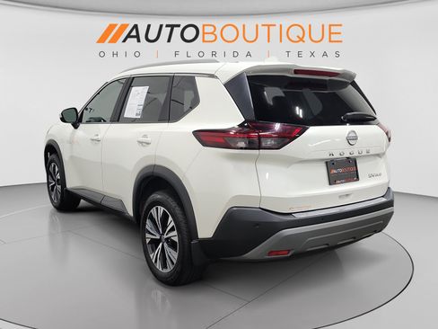 Used 2023 Nissan Rogue SV w/ SV Premium B Package AWD/4WD image 3