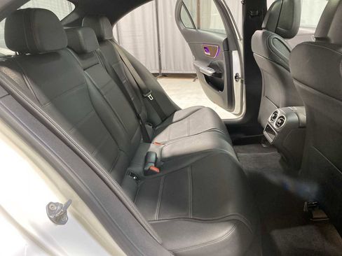 Used 2023 Mercedes-Benz C 300 4MATIC Sedan image 13