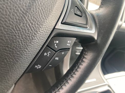 Used 2019 Ford Edge SEL w/ Equipment Group 201A AWD/4WD image 44