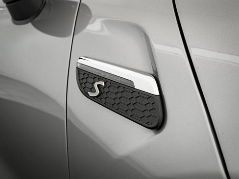 Used 2024 MINI Cooper SE image 20