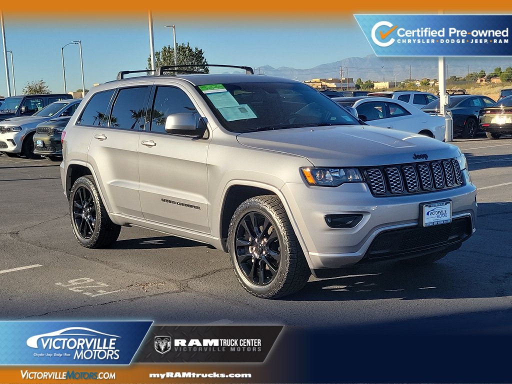 Certified 2019 Jeep Grand Cherokee Altitude RWD image 1