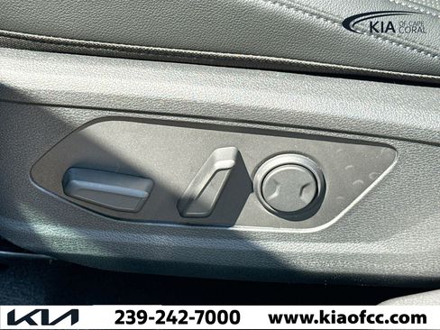 New 2026 Kia Sportage EX image 24