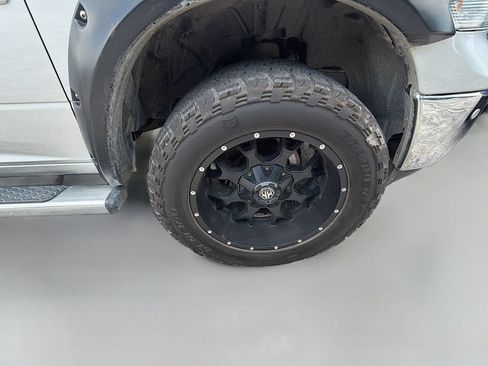 Used 2017 RAM 1500 Big Horn AWD/4WD image 13