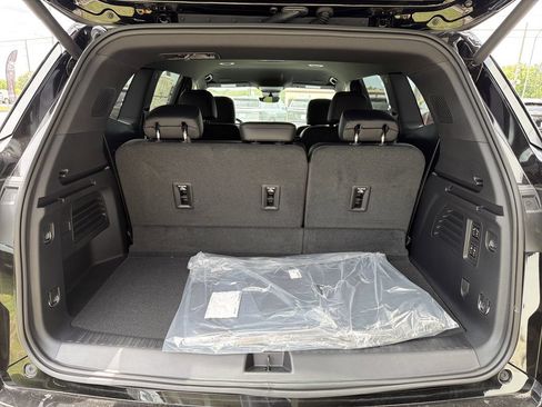 New 2026 Buick Enclave Sport Touring w/ Super Cruise Package FWD image 11