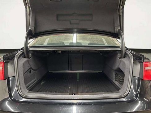 Used 2015 Audi S6 image 19