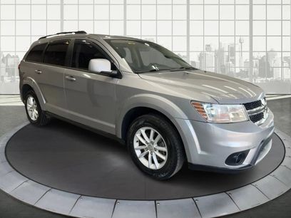 Used 2016 Dodge Journey SXT w/ Comfort/Convenience Group
