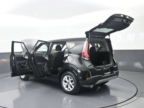 Used 2023 Kia Soul S FWD image 72
