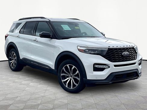Used 2020 Ford Explorer ST w/ Premium Technology Package AWD/4WD image 3
