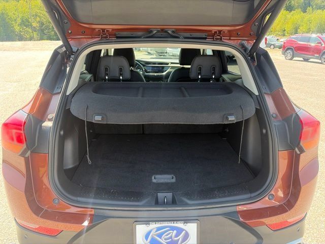 Used 2020 Buick Encore GX Select w/ Advanced Technology Package AWD/4WD image 6