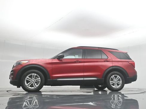 Certified 2023 Ford Explorer XLT w/ Equipment Group 202A image 8