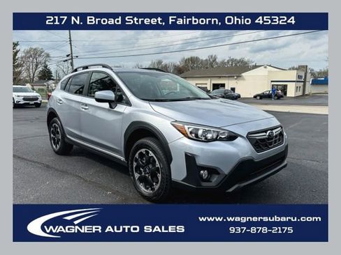 Used 2021 Subaru Crosstrek 2.0i Premium w/ Moonroof Package image 1