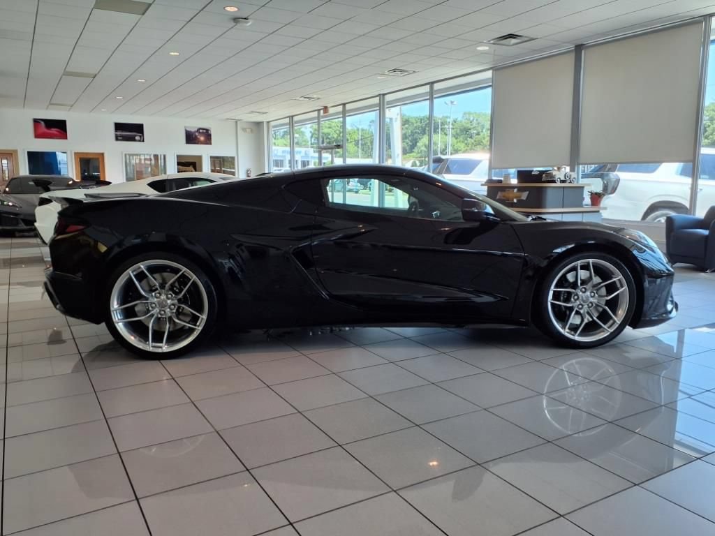 New 2025 Chevrolet Corvette Z06 RWD image 2