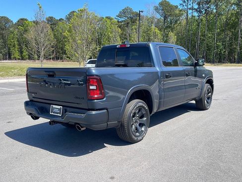 New 2026 RAM 1500 Big Horn w/ Night Edition AWD/4WD image 7
