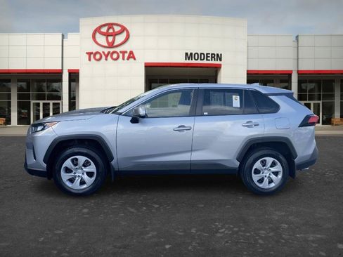Certified 2022 Toyota RAV4 LE AWD/4WD image 8
