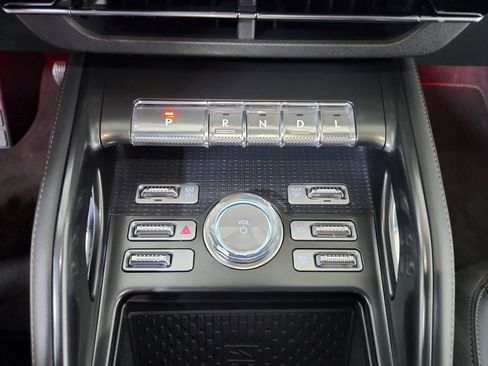 Used 2024 Lincoln Nautilus Reserve w/ Jet Appearance Package (87T) AWD/4WD image 29