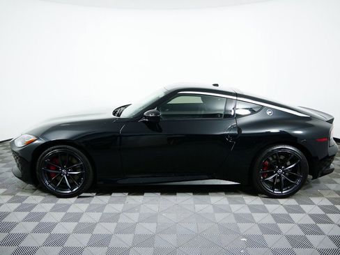 New 2024 Nissan Z Performance w/ Floor Mat Package image 5