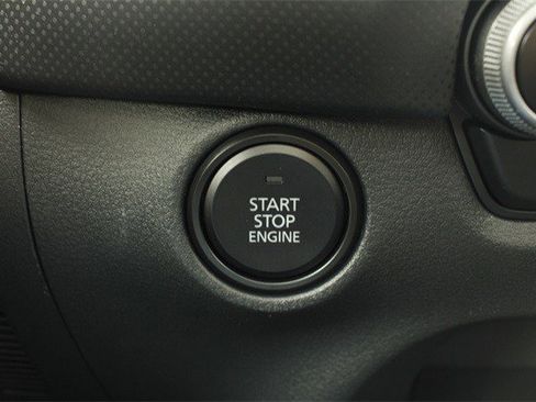 Certified 2025 MAZDA CX-50 AWD 2.5 S w/ Premium Package image 14