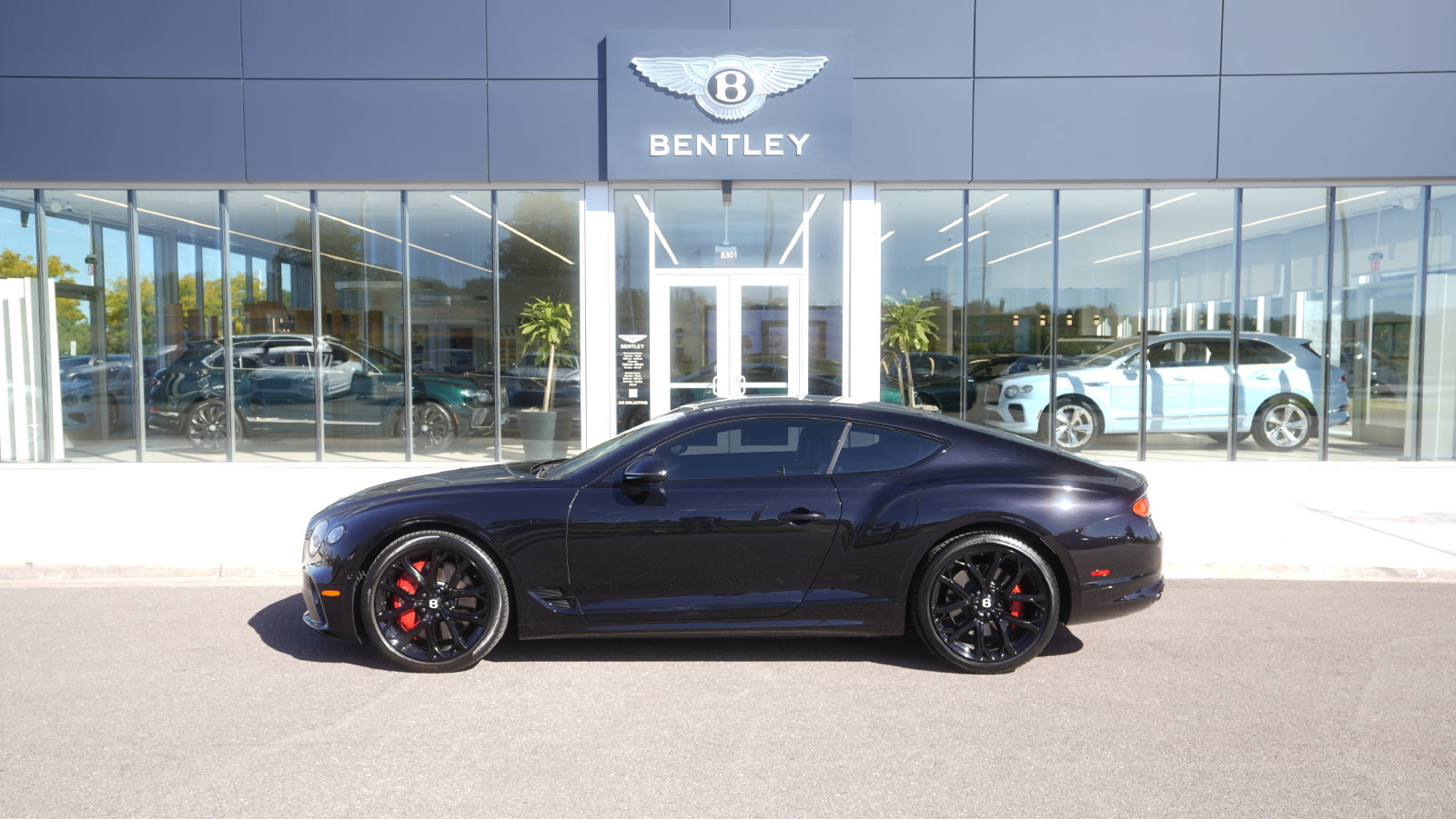 Certified 2023 Bentley Continental GT V8 AWD/4WD image 5
