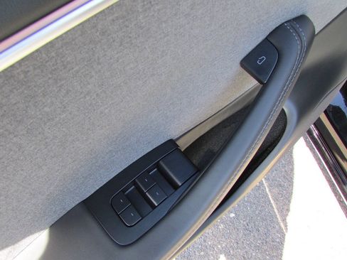 Used 2025 Tesla Model 3 RWD image 14