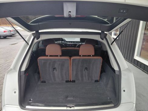 Used 2018 Audi Q7 3.0T Premium Plus image 11