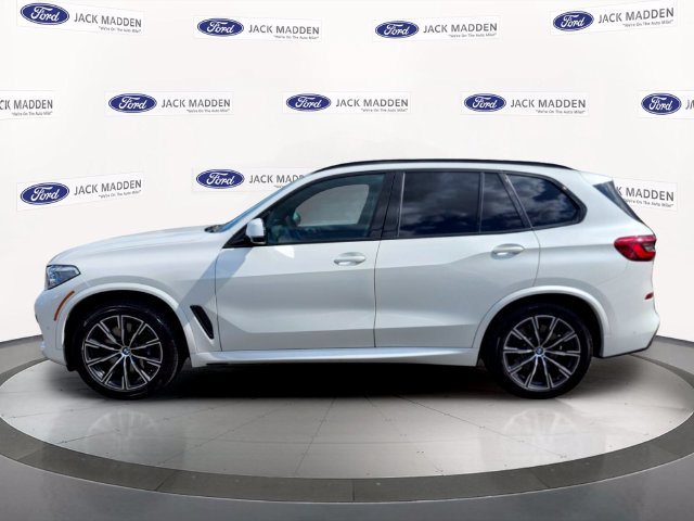 Used 2019 BMW X5 xDrive50i w/ M Sport Package AWD/4WD image 2