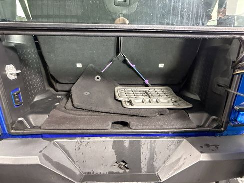 Used 2016 Jeep Wrangler Sport image 30