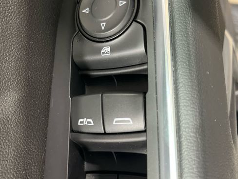 Certified 2022 GMC Sierra 1500 Elevation w/ Elevation Premium Package image 15